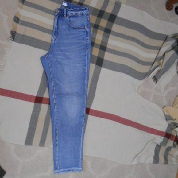 Garage Mom Jeans - Picture 6 of 6